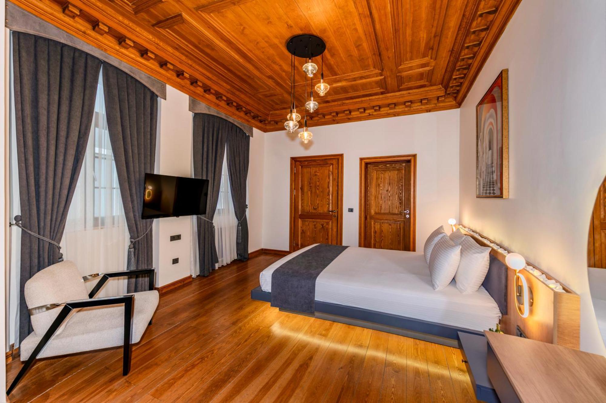 Elmira Pera Hotel & Spa - Special Class Istanbul Exterior photo